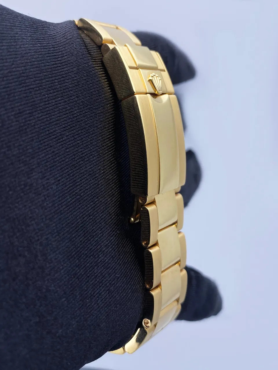 Rolex Gold Black Ceramic - Hình 7