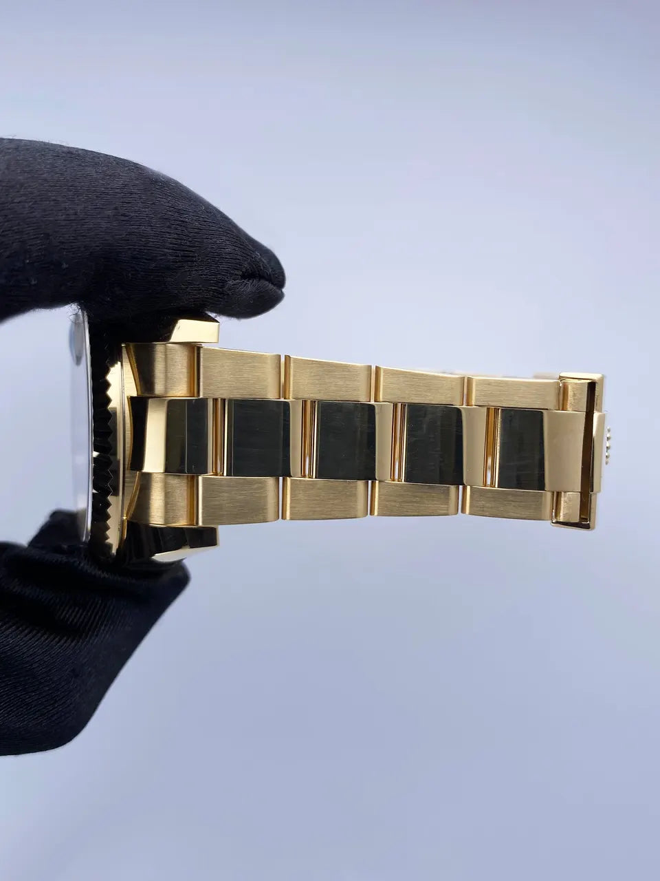 Rolex Gold Champagne Sky-Dweller - Hình 9
