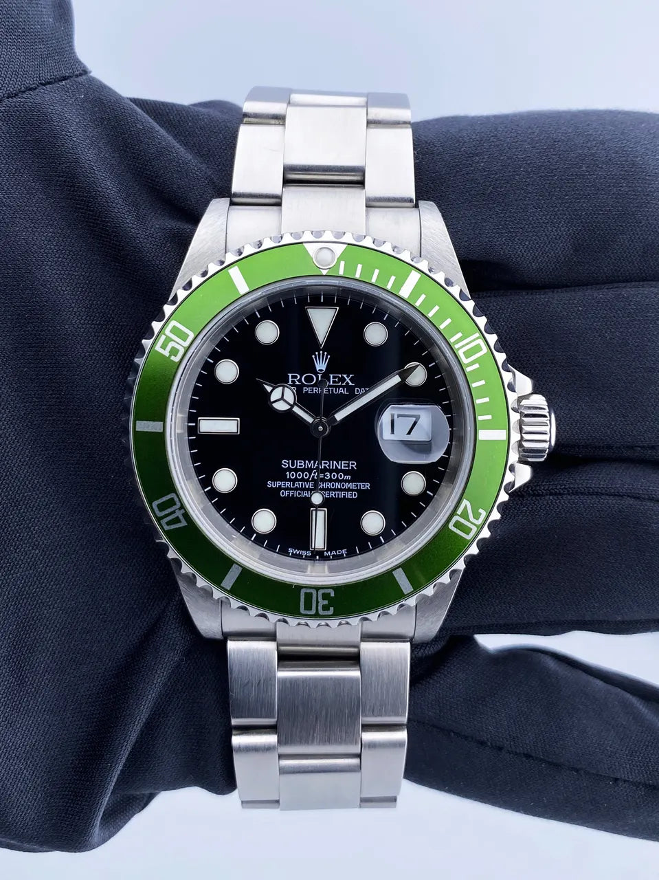 Rolex Green Bezel Watch - Hình 2
