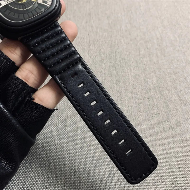 SevenFriday V3/01 Black - Hình 5