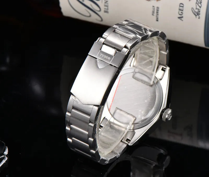 Tudor Black Bay 41 - Hình 2