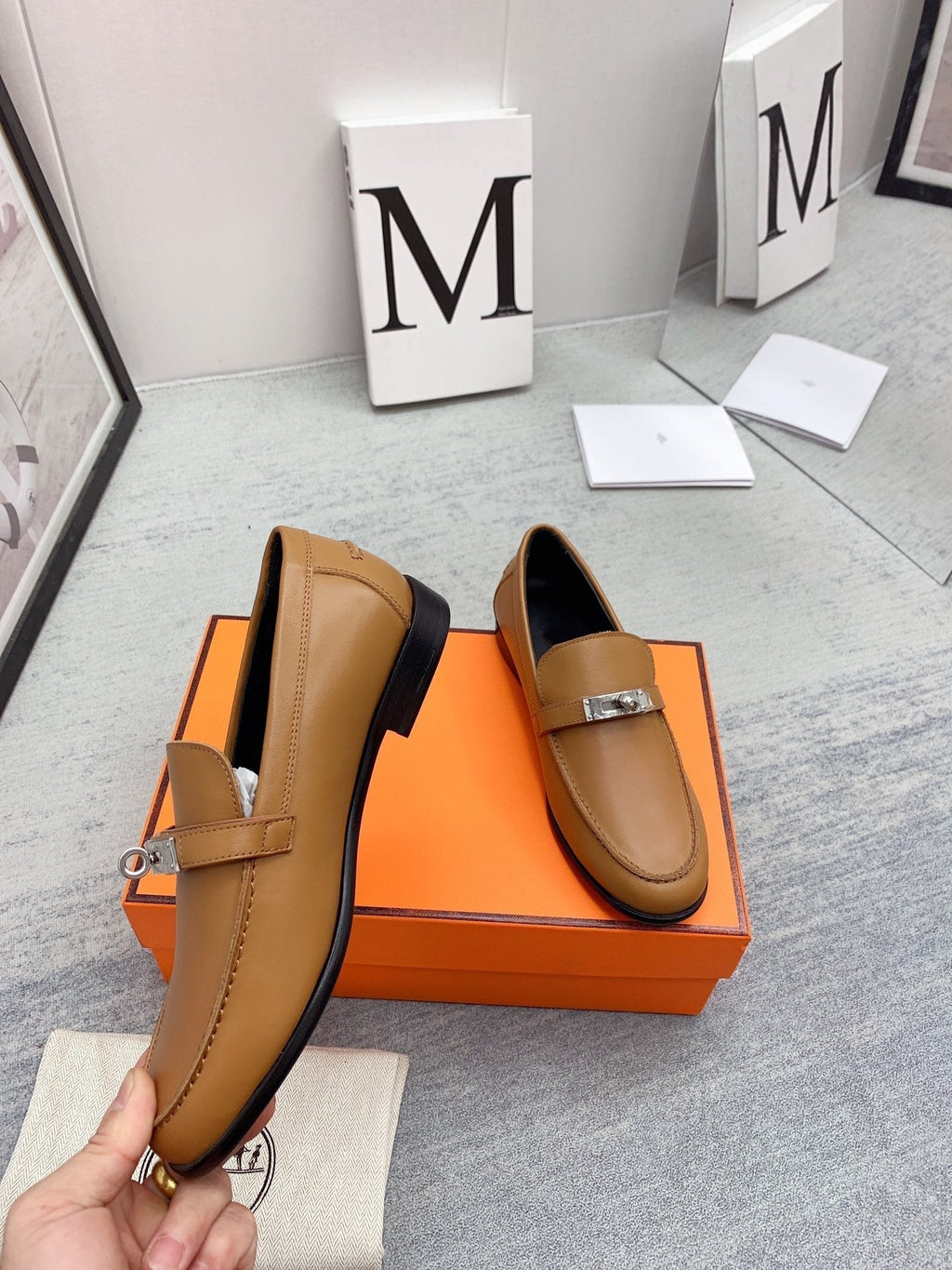 Hermes Destin Loafer Brown